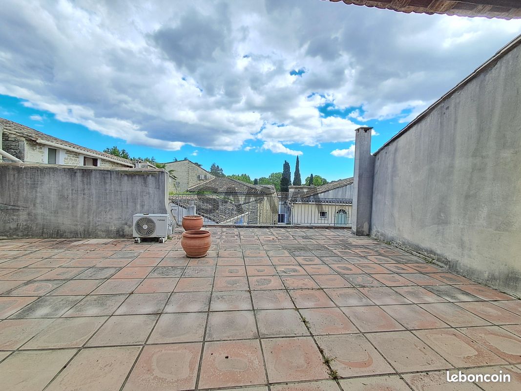 Maison 6 pièces 160 m² · à Aigues-Vives · 160 m² · 450 000 €