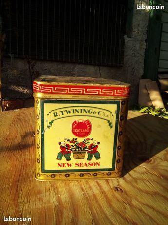 Ancienne boîte à thé (image 1)
