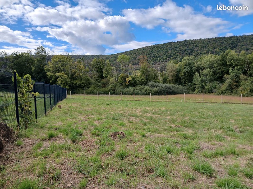 Terrain 1121 m² · à Braillans · 1 121 m² · 135 000 €