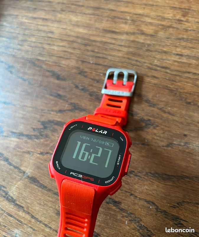 Montre GPS Polar RC3 avec bandeau capteur cardiaque et support VTT (image 1)
