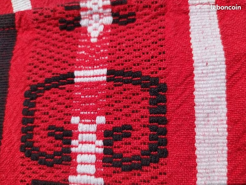 Lot de 12 serviettes de table rouge motif basque (image 4)