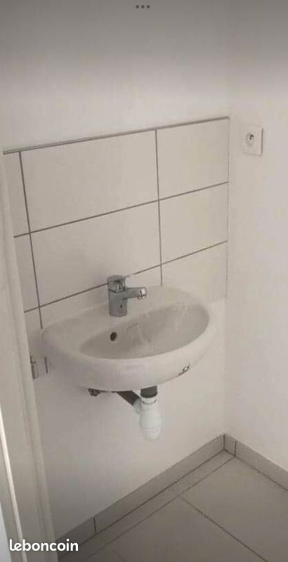 Évier, lavabo, mitigeur (image 2)