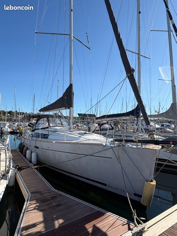Beneteau Oceanis 37 — Vedi foto 1