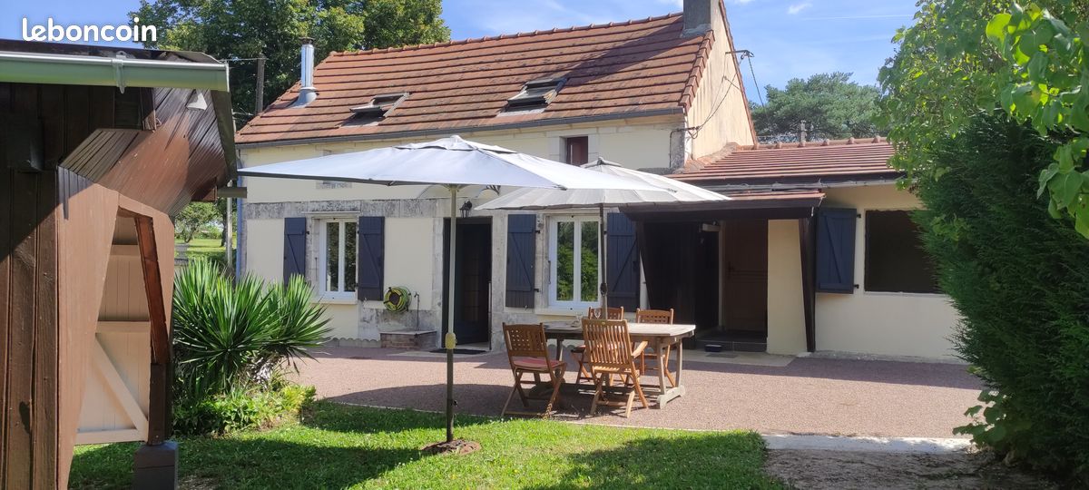 Maison 7 pièces 139 m² · à Saints-en-Puisaye · 139 m² · 175 000 €