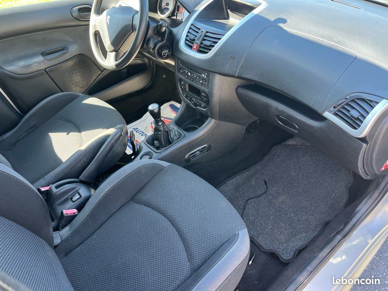 Peugeot 206+ 1.4 hdi 70cv (image 5)