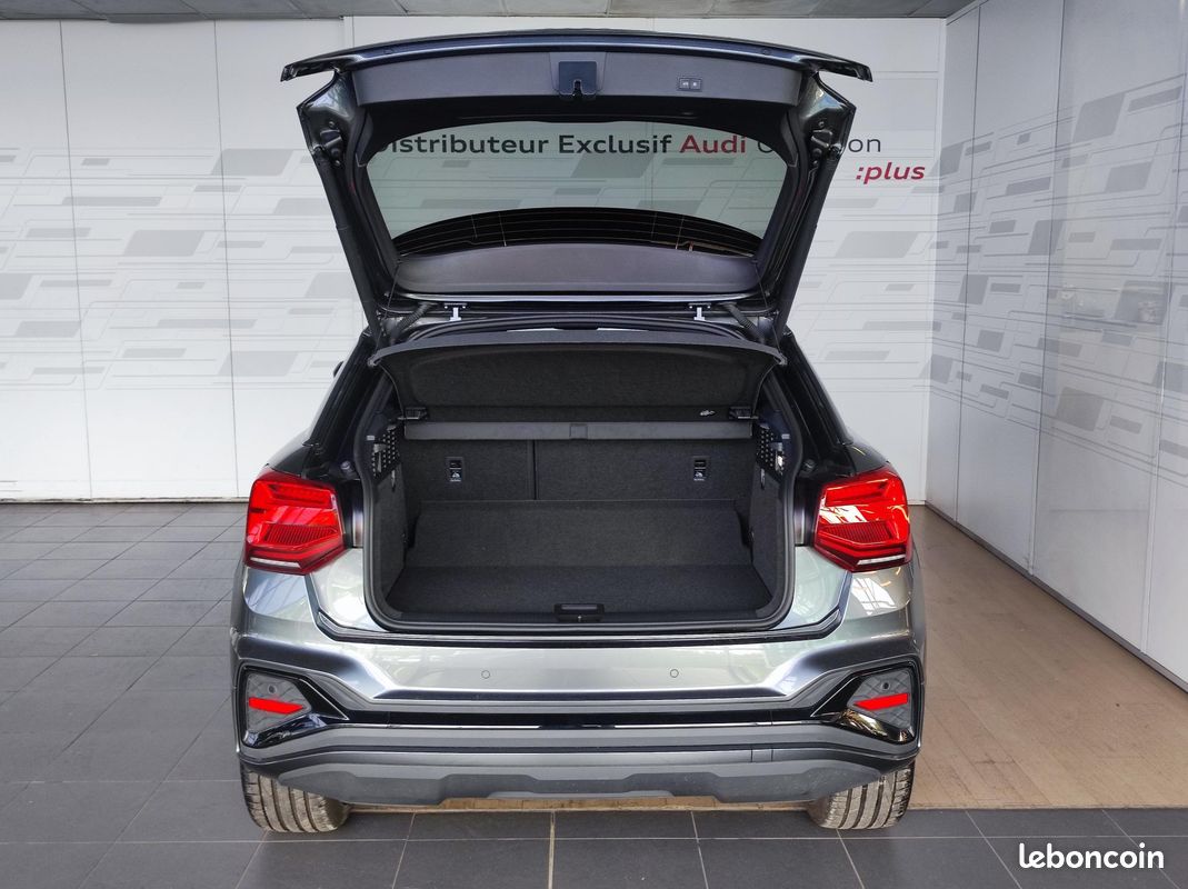 AUDI Q2 35 TFSI 150 S tronic 7 S line Plus (image 7)