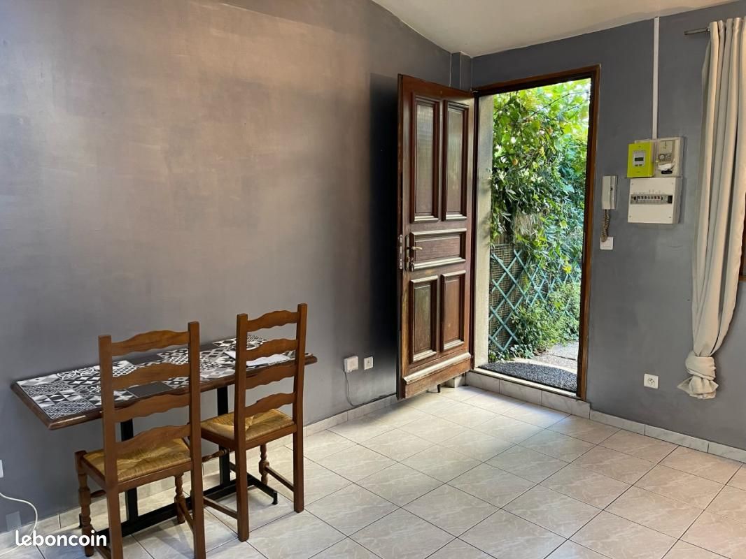 Appartement a louer maisons-alfort - 1 pièce(s) - 28 m2 - Surfyn