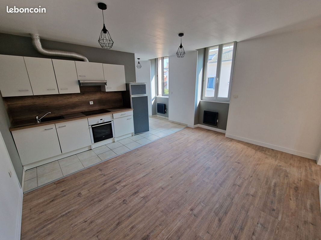 Appartement 2 pièces 39 m² · à Oyonnax · 39 m² · 73 000 €