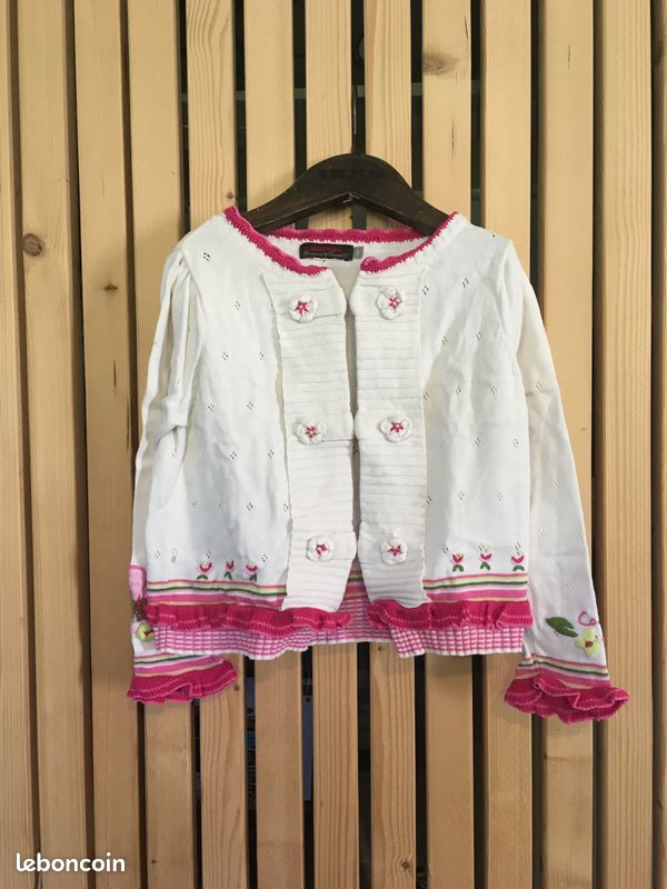 Vetements fille Catimini 6 ans (image 2)