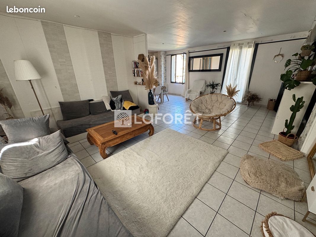 Maison 6 pièces 130 m² · à Beaumont-sur-Oise · 130 m² · 300 000 €