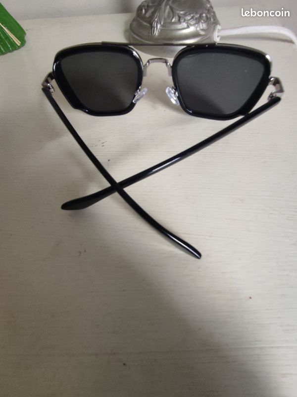 Lunettes de soleil (image 7)