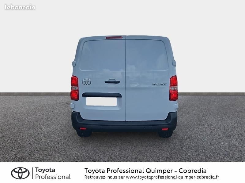 Toyota PROACE Medium 2.2 D-4D 180 Cabine Approfondie Start Pack Confort BVA MY25 (image 4)