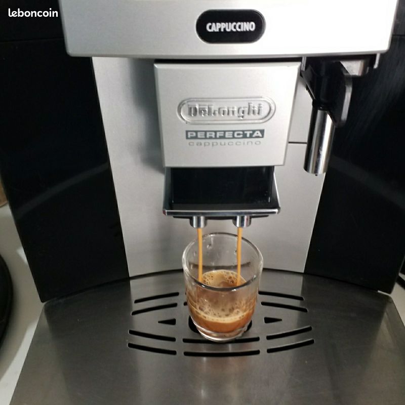 Cafetiere automatique De'Longhi Perfecta avec buse vapeur "Cappuccino" (image 2)