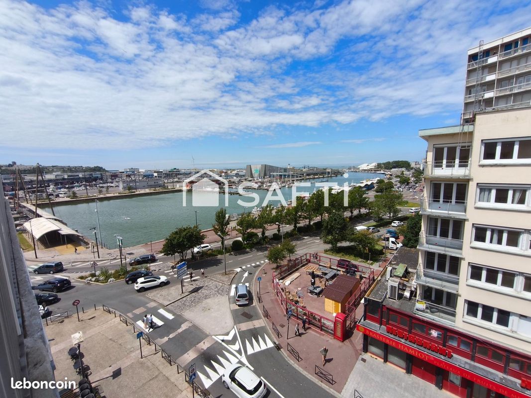 Appartement 6 pièces 143 m² · à Boulogne-sur-Mer · 143 m² · 242 000 €