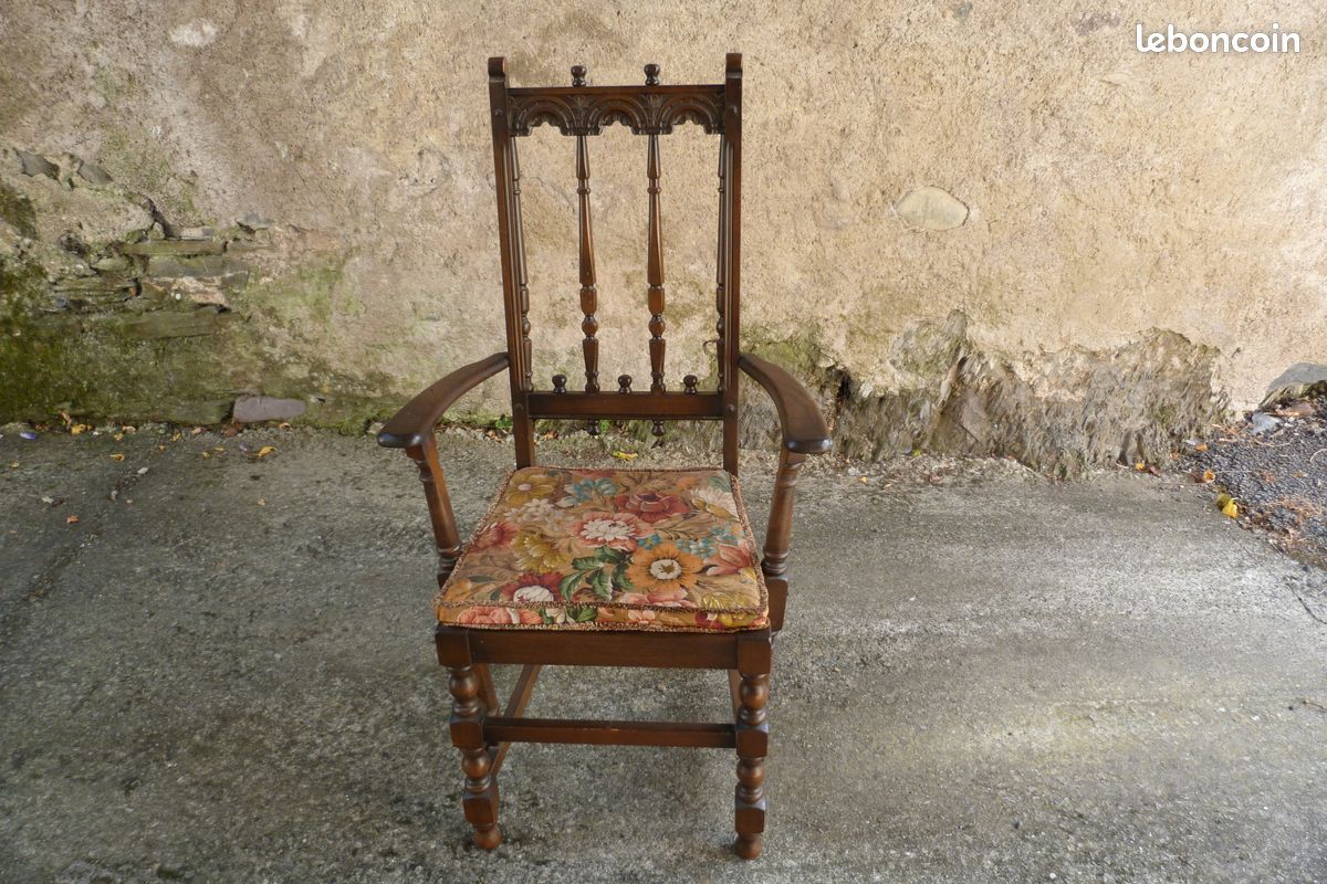 Dining furniture (image 2)