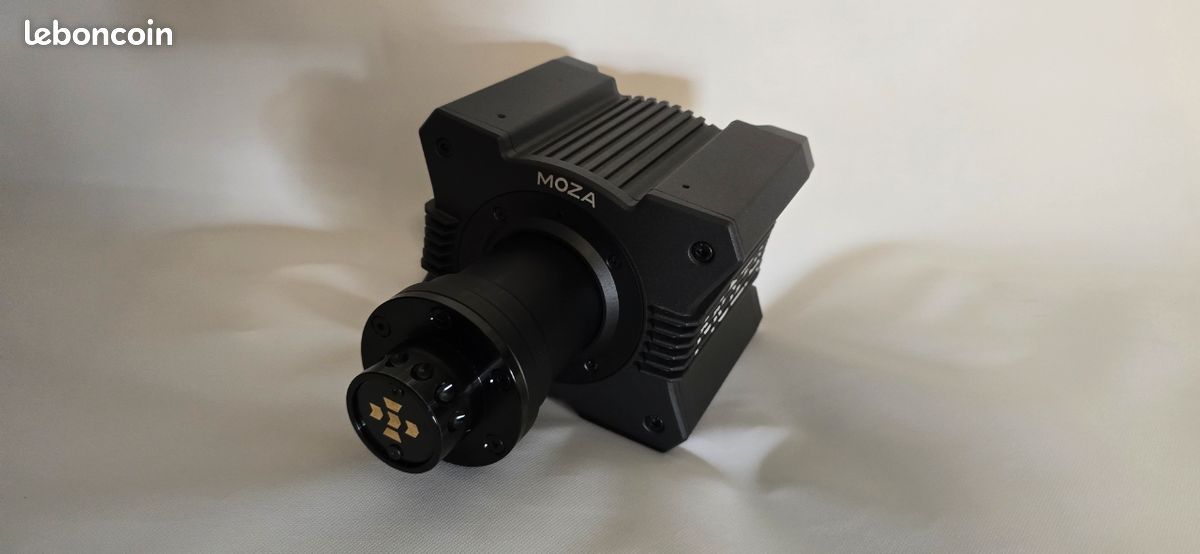 MOZA R9v2 pack (image 1)
