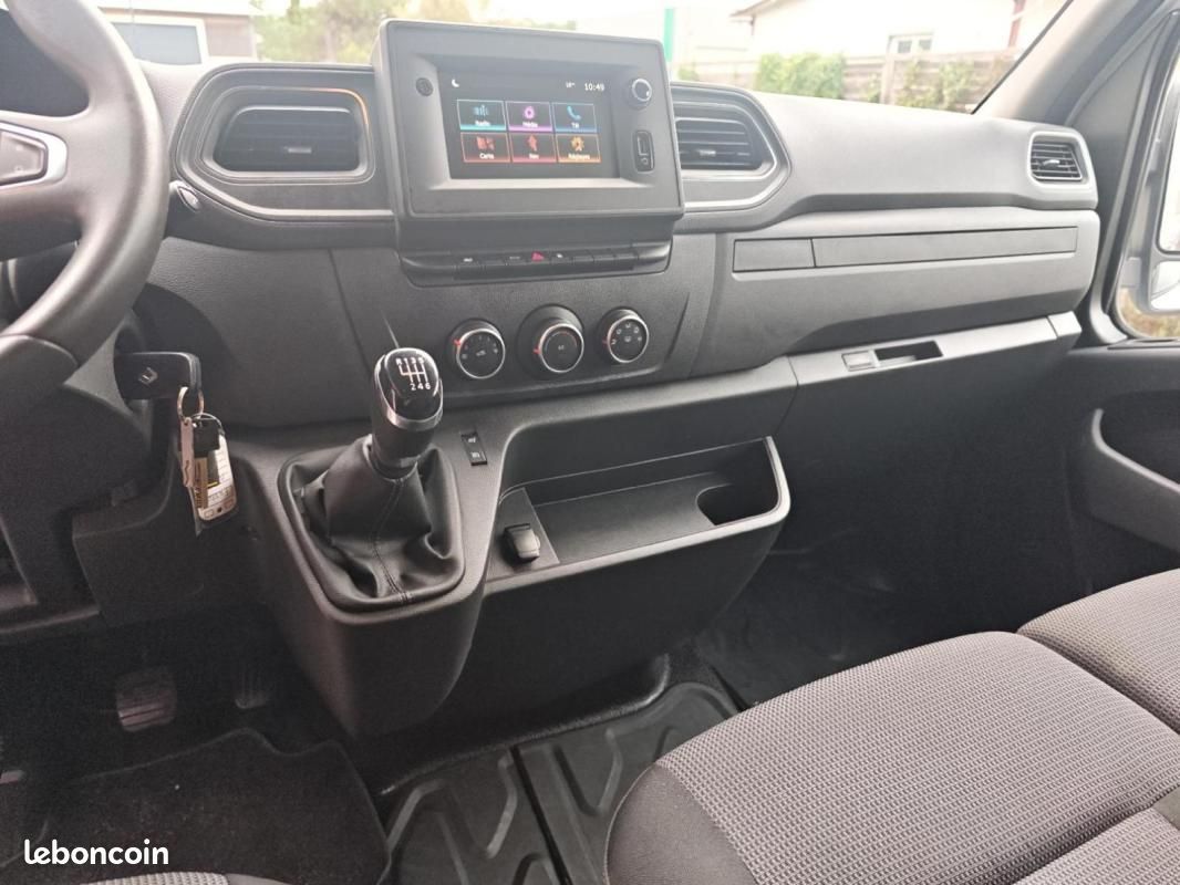 Renault Master FOURGON FGN TRAC F3300 L2H2 DCI 135 SL PRO+ (image 15)