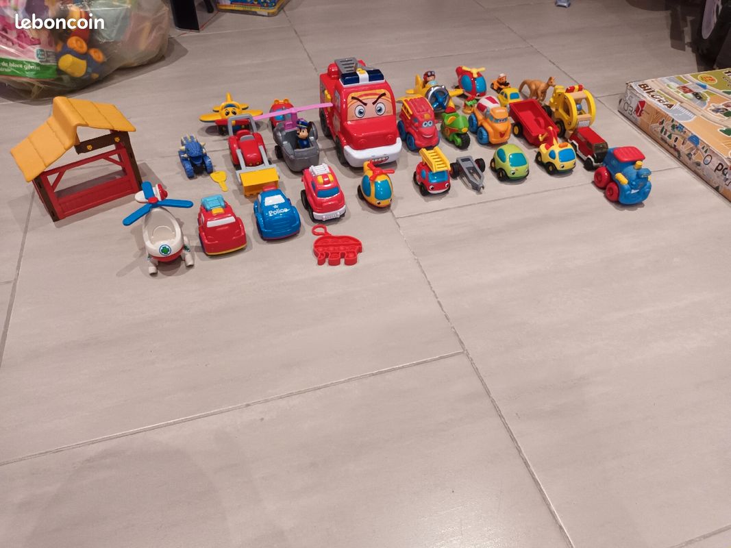 Petits jouets (image 1)