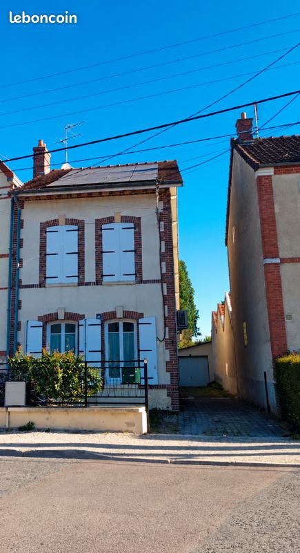 Maison 4 pièces 100 m² · à Romilly-sur-Seine · 100 m² · 125 000 €