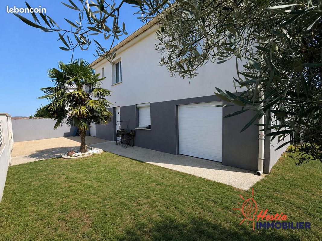 Maison 6 pièces 220 m² · à Janvry · 220 m² · 630 000 €