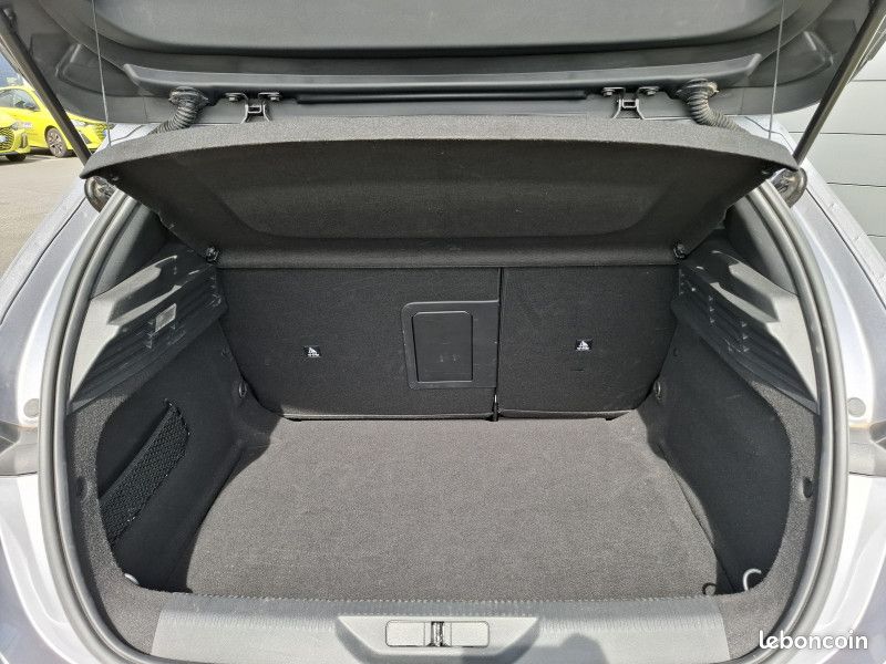 Peugeot 308 1.2 HYBRID 145CH GT E-DCS6 (image 15)