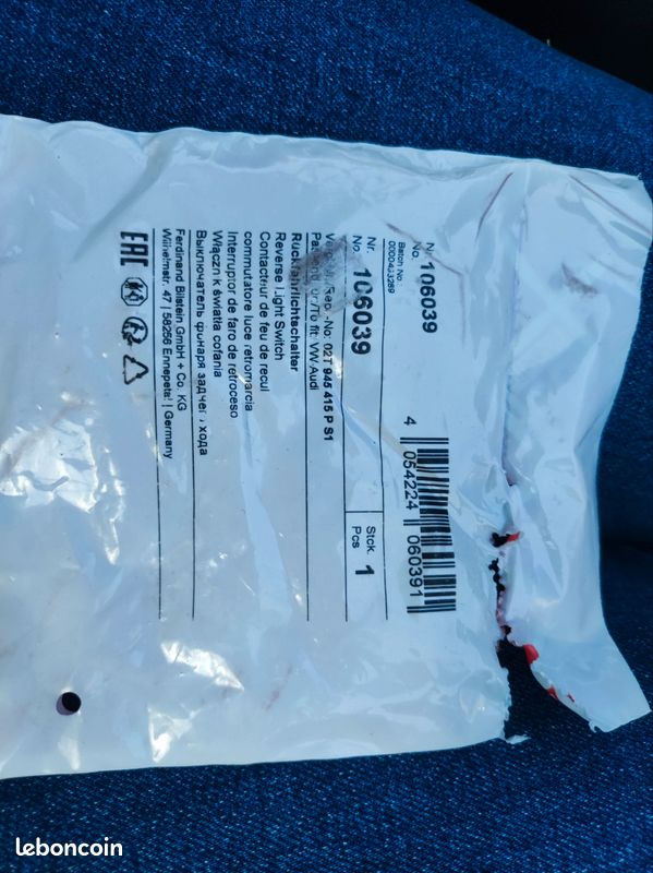 Contacteur Feu De Recul FEBI BILSTEIN 106039 - Pour VW Golf IV, Polo V