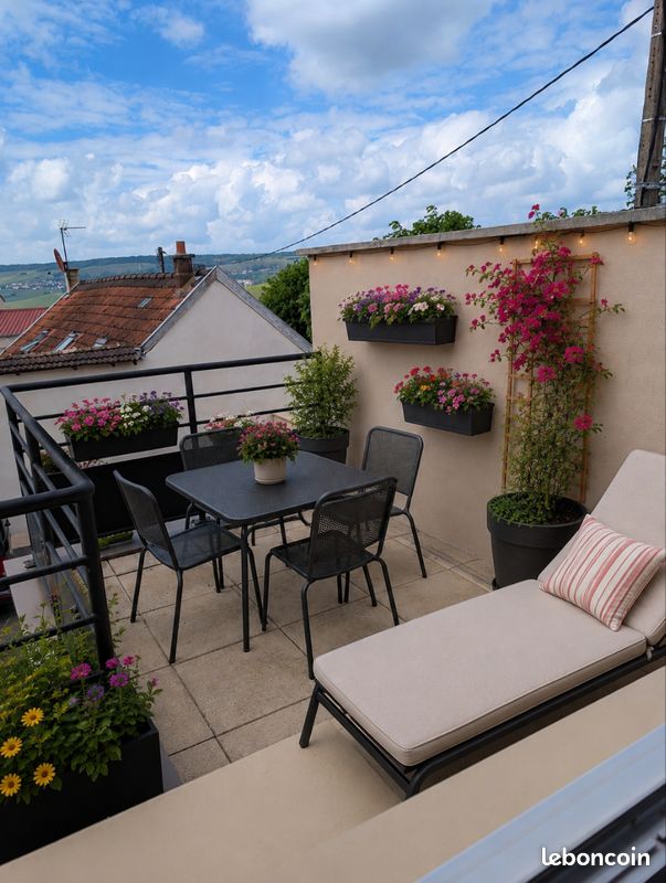 Appartement duplex entre Reims et epernay · à Romery · 125 000 €