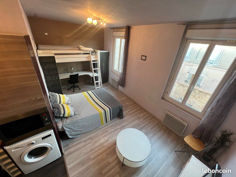 Appartement 1 pièce 25 m² · à Nîmes · 25 m² · 488 €