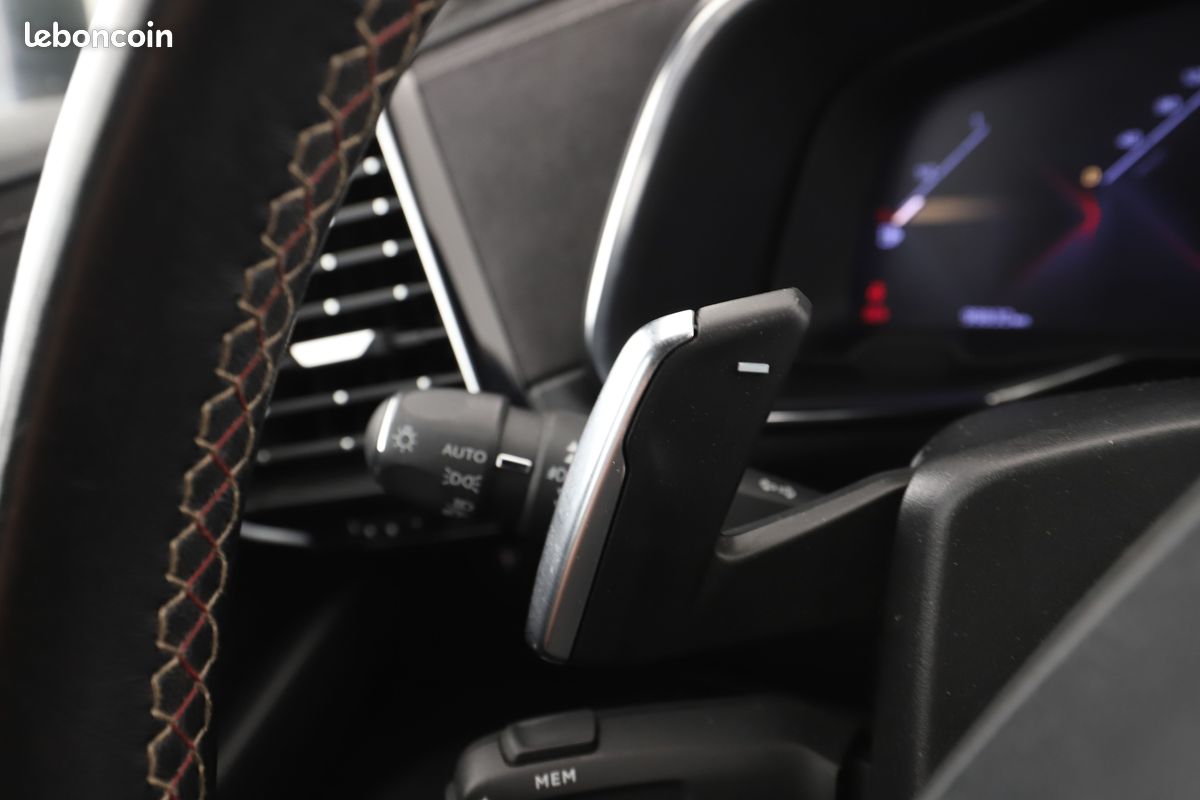 DS Automobiles DS 7 Crossback 1.6 PureTech Performance Line Automatique 180 ch (image 26)