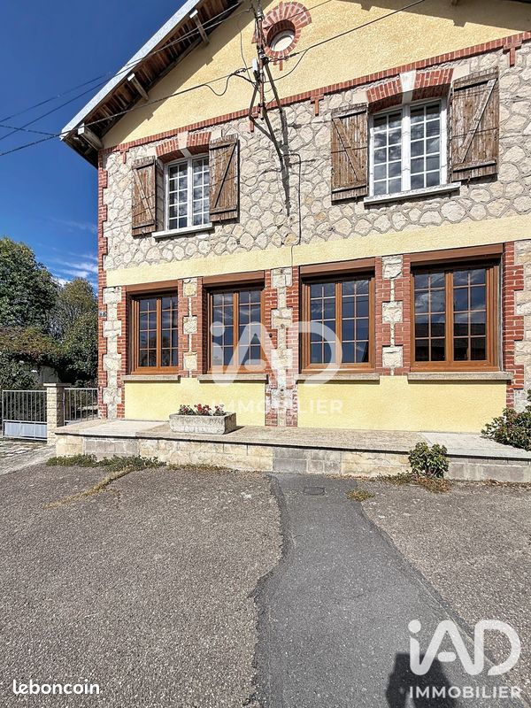 Maison 6 pièces 182 m² · à Servon-Melzicourt · 182 m² · 97 000 €