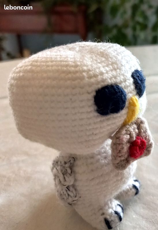 Amigurumi doudou Pop chouette Edwidge d'Harry Potter avec tête pivotante fait main au crochet (image 6)