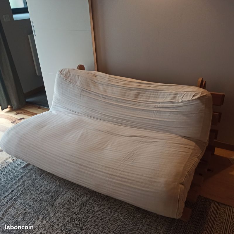 Canapé Futon (image 1)