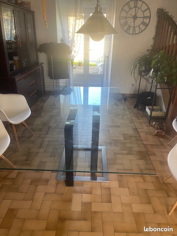 Table de salle à manger (image 2)