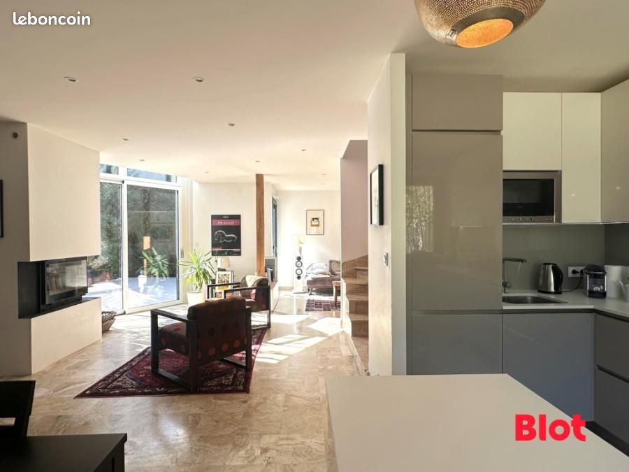 Maison 6 pièces 145 m² · à Rennes · 145 m² · 955 500 €