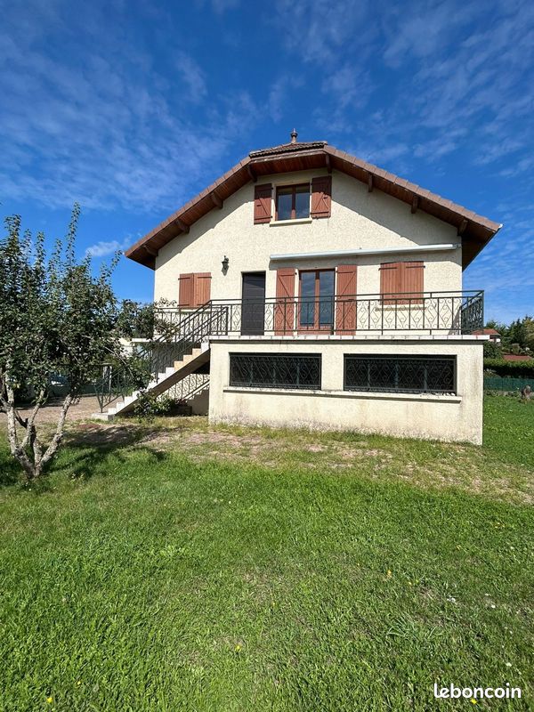 Maison 4 pièces 103 m² · à Sainte-Anne-sur-Gervonde · 103 m² · 1 150 €/mois