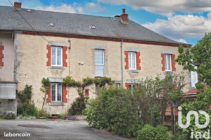 Propriété 9 pièces 220 m²
