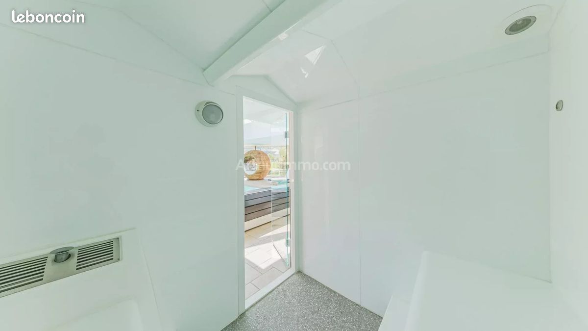 Maison 7 pièces 325 m² (image 12)