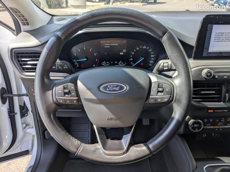 Ford Focus 1.0 EcoBoost 125ch Stop&Start Titanium (image 16)