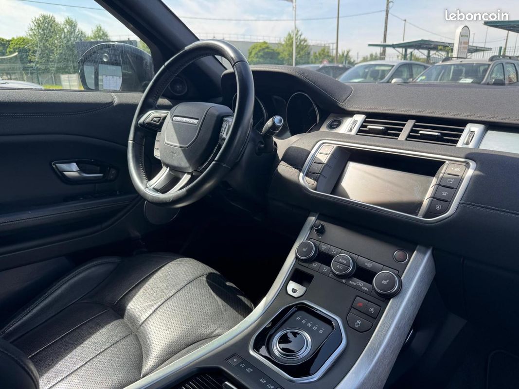 LAND ROVER RANGE ROVER EVOQUE 2.0 TD4 180cv SE Dynamic 4x4 (image 12)