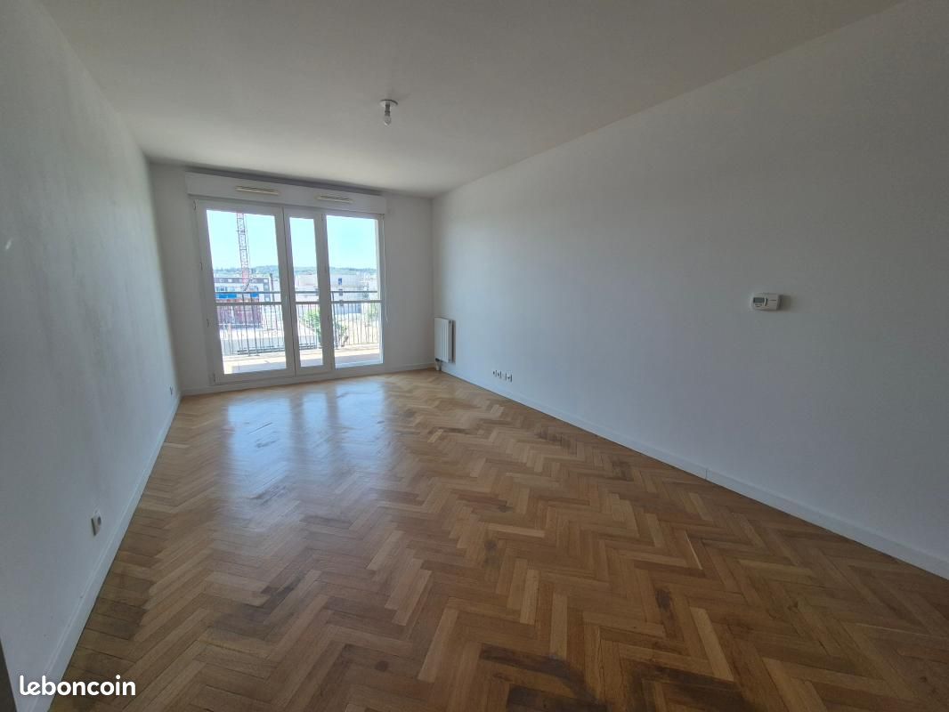 Appartement 3 pièces 58 m² · à Ermont · 58 m² · 1 068 €