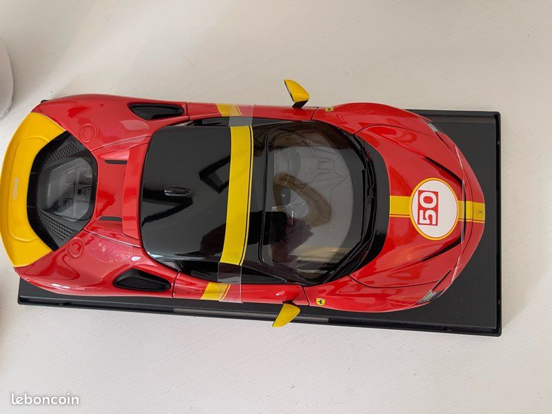 FERRARI SF 90 ASSETTO FIORANNO voiture de collection MAISTO neuve échelle 1/18 (image 12)
