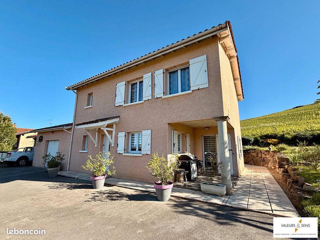 Maison 5 pièces 133 m² · à Villié-Morgon · 133 m² · 395 000 €