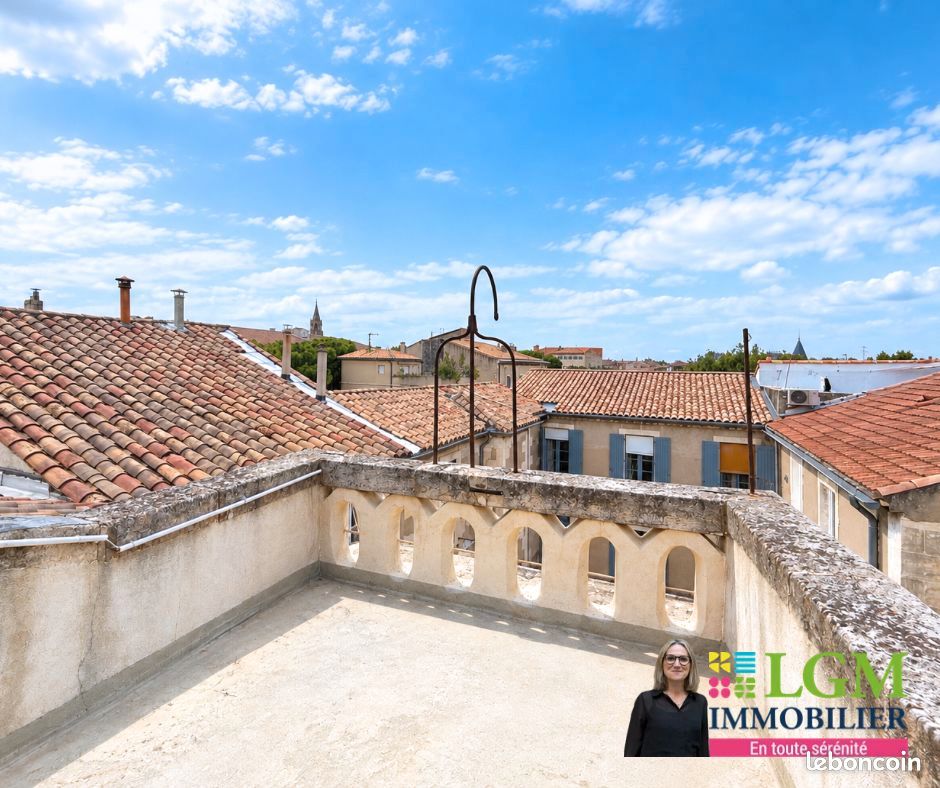 Appartement 3 pièces 82 m² · à Nîmes · 82 m² · 240 000 €