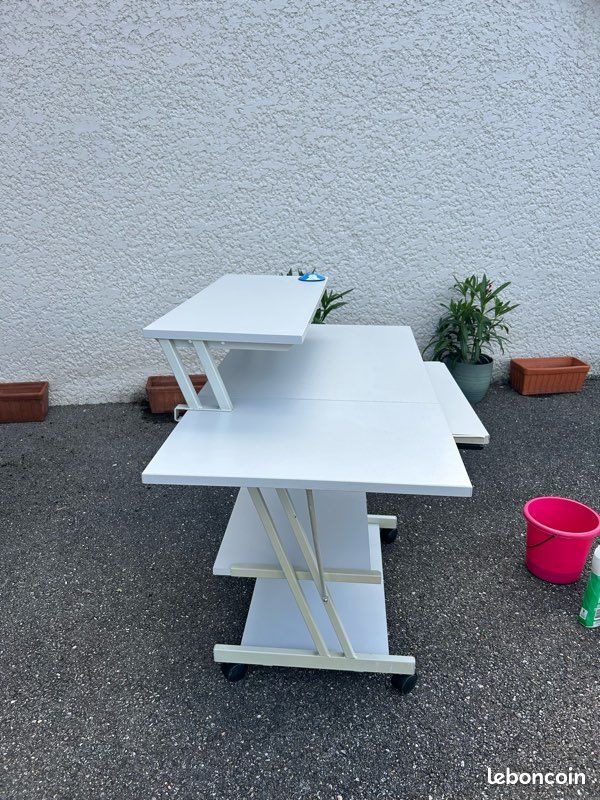 Bureau à roulette (image 4)