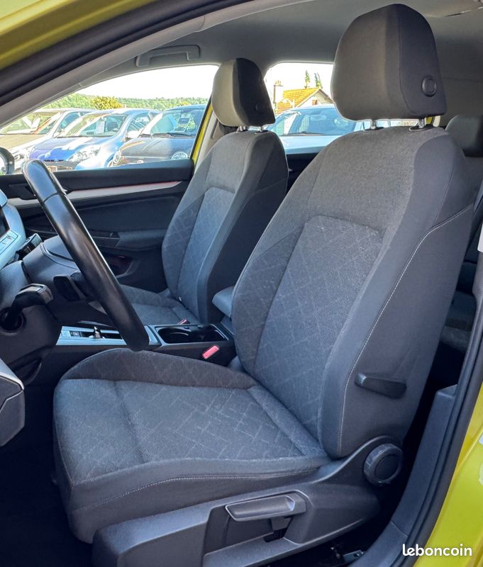 Volkswagen golf 1.5 e-tsi 150 business mhev hybrid dsg bva + carplay + camera + acc (image 8)