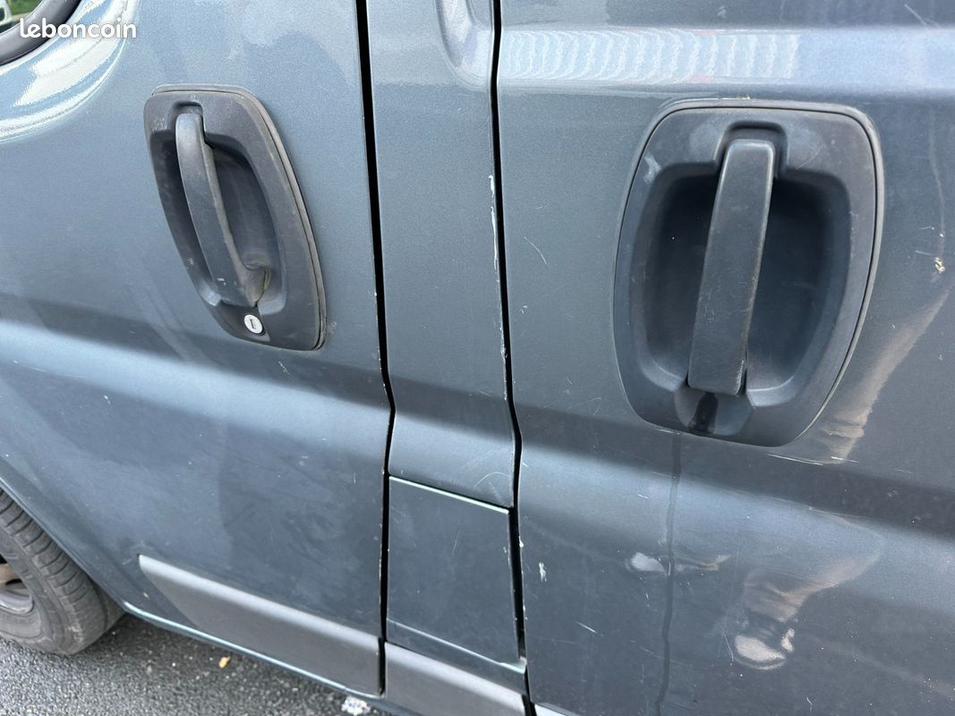 CITROEN JUMPER FOURGON TOLE 35 L2H2 BLUEHDi 160 BVM6 BUSINESS *TVA RECUPERABLE / Distribution Embrayage recent (image 23)