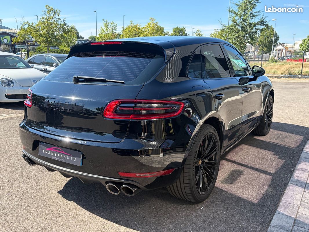PORSCHE MACAN Turbo 3.6 V6 400 ch PDK avec CARPLAY / AUDIO BOSE / CAMERA (image 8)