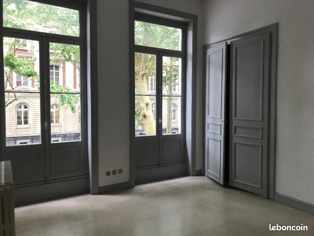Appartement 2 pièces 48 m² · à Lille · 48 m² · 698 €