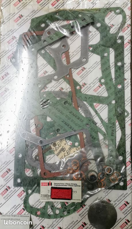 Pochette moteur IH (image 1)