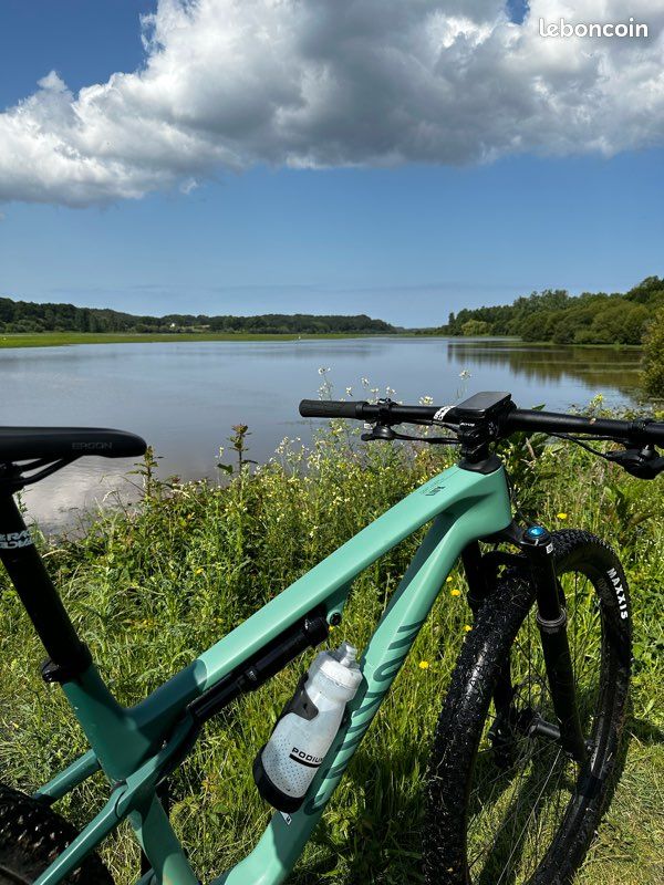 Canyon Lux World Cup CF6 Vélos